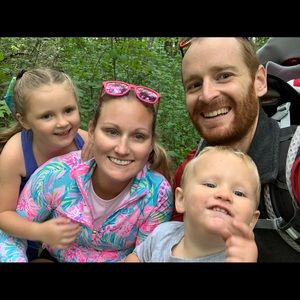 Meet your Posher, Claire